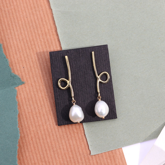 Short Reflection Earrings with Baroque Pearls