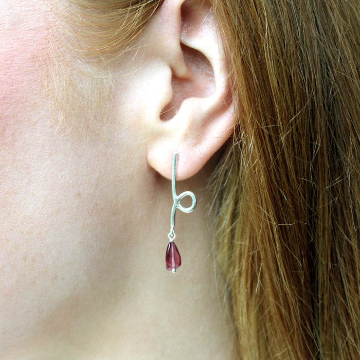 Short Reflection Earrings with Rhodolite Garnet Drops