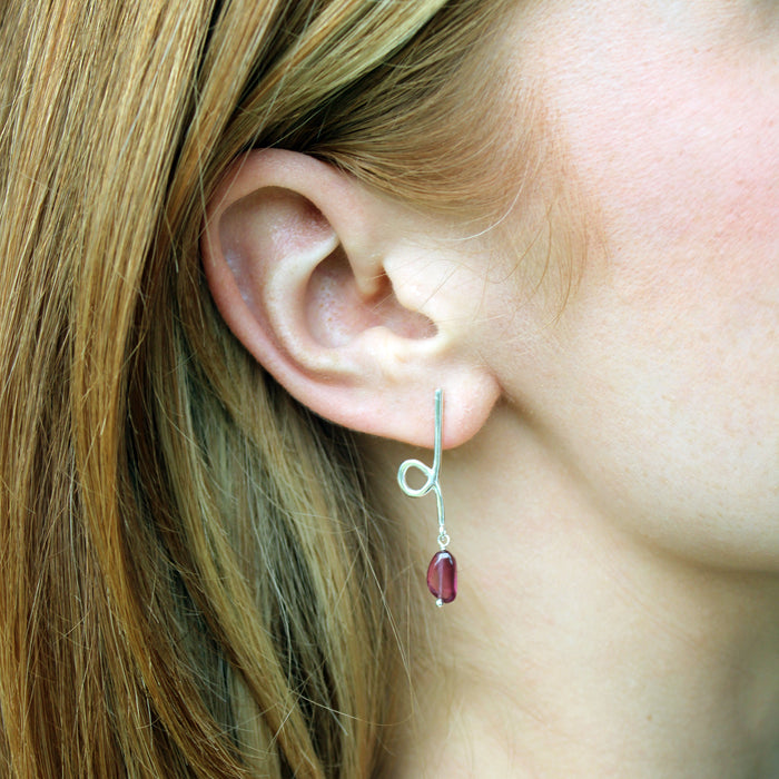 Short Reflection Earrings with Rhodolite Garnet Drops