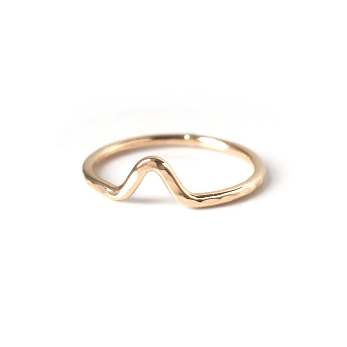 Hammered Mini Peak Wedding Band